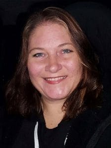 Tonia Headshot